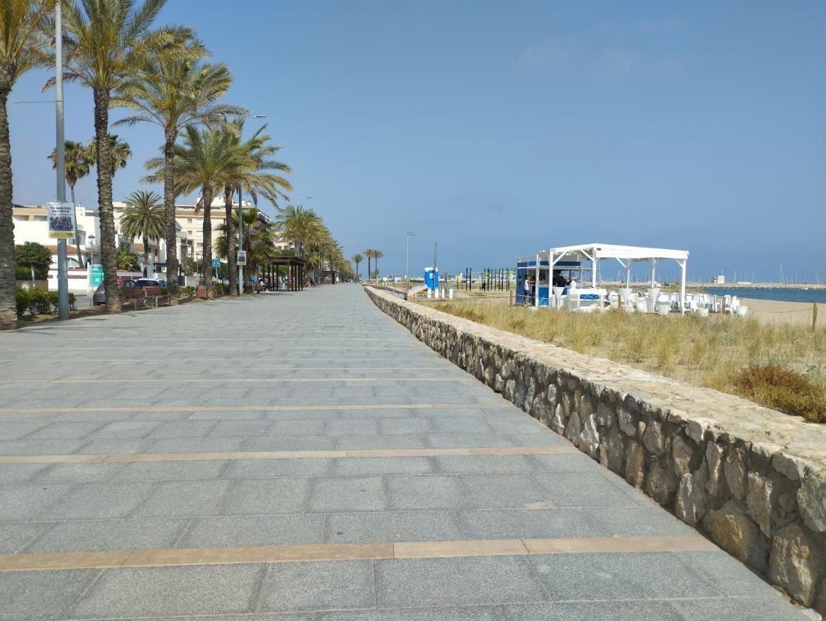 Atico Frente Al Mar Con Parking Para 5 Personas Calafell Dış mekan fotoğraf